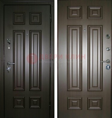 Темная металлическая дверь с МДФ ДМ-136 в квартиру в Екатеринбурге