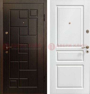 Входная дверь Коричневая металлическая филенчатая с белой МДФ внутри ДМ-241 в Лосино-Петровсом