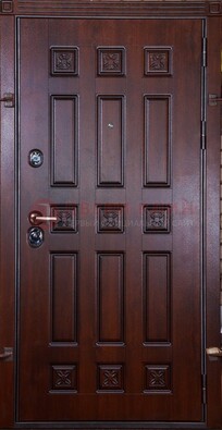 Коричневая стальная дверь с массивом дуба ДМД-30 в Лосино-Петровсом