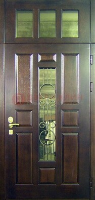 Парадная дверь со стеклянными вставками и ковкой ДПР-1 в офисное здание в Лосино-Петровсом