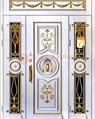 Белая стальная парадная дверь с золотыми элементами ДПР-80 в Лосино-Петровсом