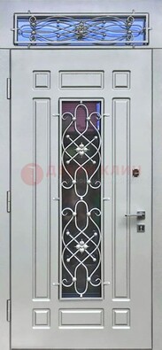 Белая железная дверь со стеклом и ковкой с верхней фрамугой ДСК-112 в Павловском Посаде