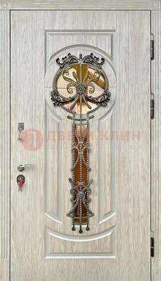 Светлая железная дверь со стеклом ковкой для коттеджа ДСК-134 в Лосино-Петровсом