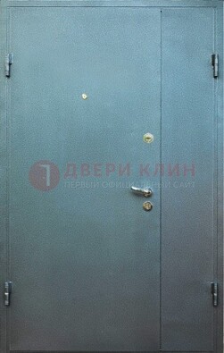 Серая тамбурная дверь ДТМ-34 в Лосино-Петровсом