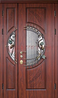 Железная дверь с виноритом и стеклом с ковкой ДВТ-170 в Кубинке