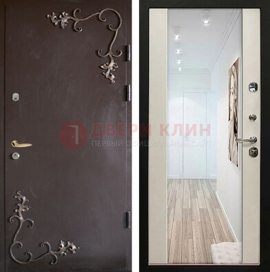 Железная дверь с порошковым напылением Темное серебро cо светлой МДФ с зеркалом ДЗ-109 в Костроме