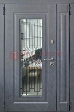 Серая стальная дверь Винорит со стеклом и ковкой ПЛ-29 в Лосино-Петровсом